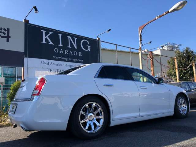 ���[�_�E��!LED�e�[��!�o�b�N���j�^�[!