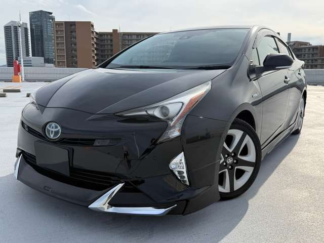 プリウス1.8 A プレミアム ツーリングセレクション