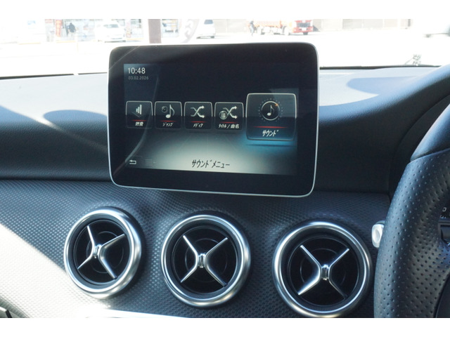 ���j���[���낢��B