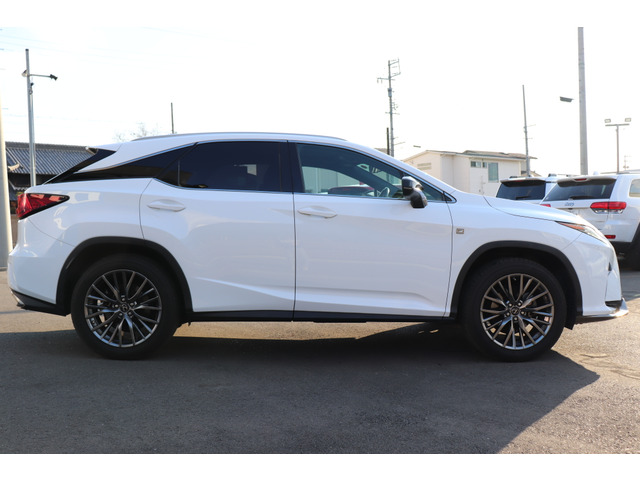 �傫�ȏ��Ȃǖ����Y��ȏ�Ԃł���