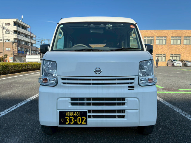 リースも可能です。月額42,500円〜(税別/任意保険付プラン)