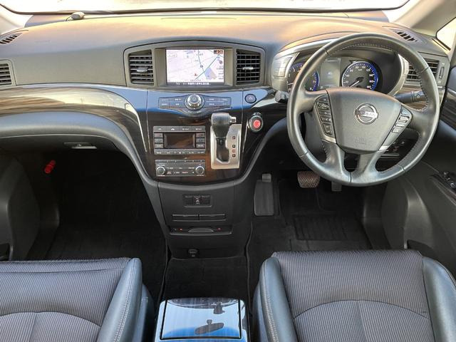 エルグランド3.5 350ハイウェイスター 4WD