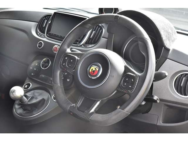 �y���i���Ԃ̂ݍ݌Ɂz���Ђł́A��ɐ��K�f�B�[���[����̃����I�[�i�[�ԁA���ЊǗ����[�U�[����ԁE����ԁA���Ћߗׂ̂��q�l����̒��ڔ���ԁA���ɂđ����]��4.5�_�ȏ�̍��i���ԗ���̔������Ē����Ă���܂��B