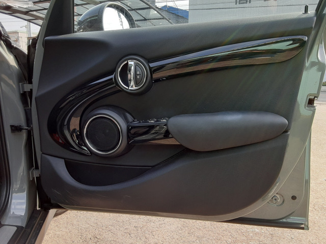 �S���[�Ԃ����Ē����܂��B�i�������ł��ē������Ē����܂��̂ŁA�����̂��q�l�����񂨖⍇���������B�X���������[�ԁA�����g�ł̖��`�ύX�A�\�������n���Ȃǂ̉��i��}���邲���@������Ăł��܂�!