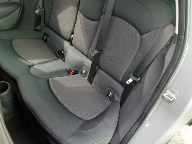 ���C�y�ɂ��⍇�����҂����Ă���܂�!