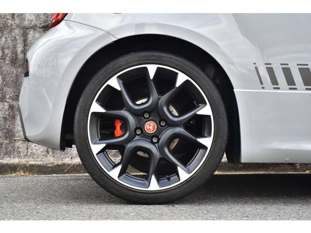 �y���S�����邨�X����O�ꂵ�Ă���܂��z�A���ԃI�[�i�[�l����̂��v�]�ɂ������ł����������O��B�̔�����A�t�^�[�܂őS�ĕ��Ђɂ��p���������܂��B