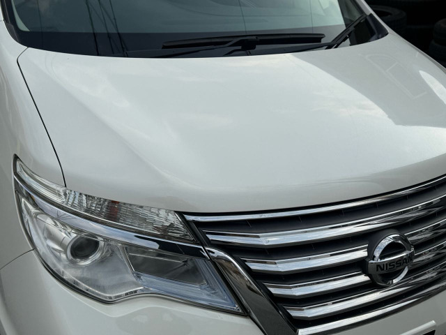 セレナ2.0 ハイウェイスター S-HYBRID アドバンスドセーフティパッケージ