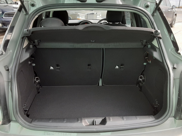 �_�񏑂̂����̓��[����FAX�݂̂ł��\�ł��BTEL�ɂČ��Ԃ��m�F���Ȃ���̂�������A�C�ɂȂ�ӏ��̎ʃ����M�������Ή��ł��܂��̂ŁA���C�y�ɂ��\���t�����������B