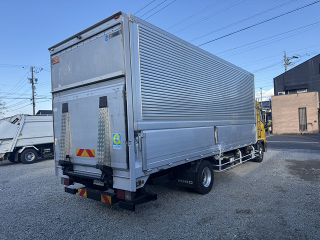 プロフィアウィング