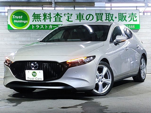 MAZDA3ファストバック