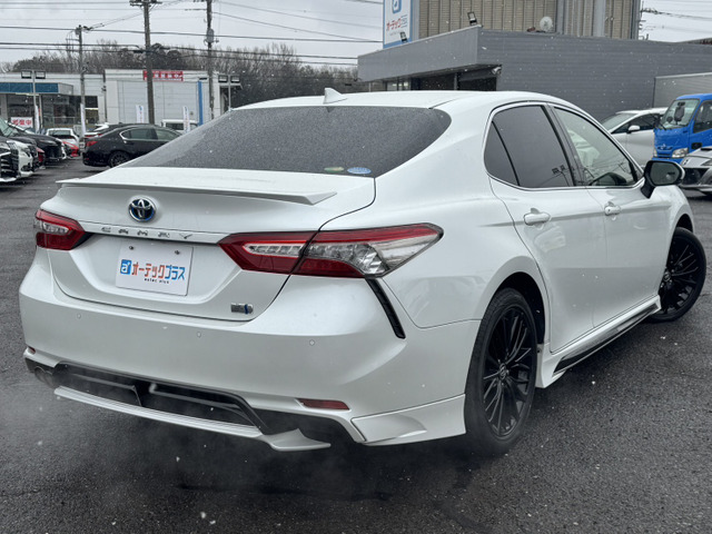 カムリ2.5 WS ブラック エディション