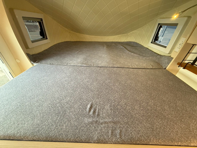 �o���N�x�b�h���L�X���K�ł�!175cm&times;150cm�ƂȂ��Ă���܂�!