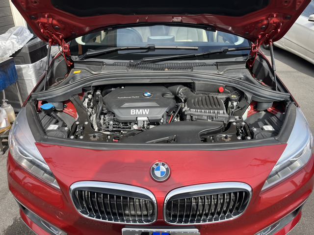 ���Ќ�BMW���J�j�b�N���m���ȖڂŎd����Ă���܂�