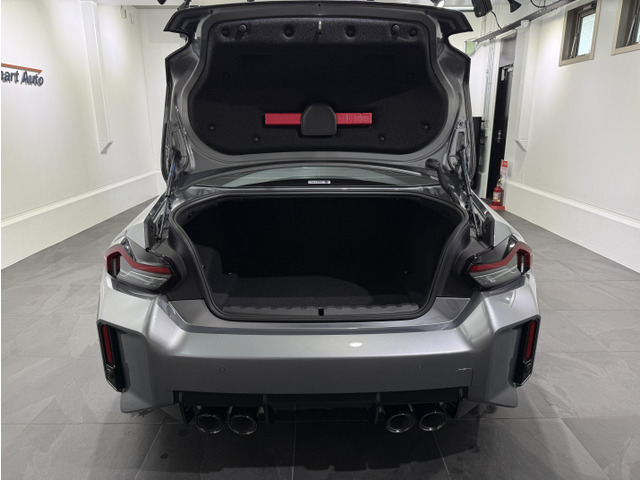 �h���C�u�₨�o�|�����̂��ו��⃌�W���[�p�i�͂������̎��A�Z�J���h�V�[�g��|�����ƂŃS���t�o�b�N���]�T�Ŏ��[�ł����Ƃ�̂���g�����N�X�y�[�X�ƂȂ�܂��B