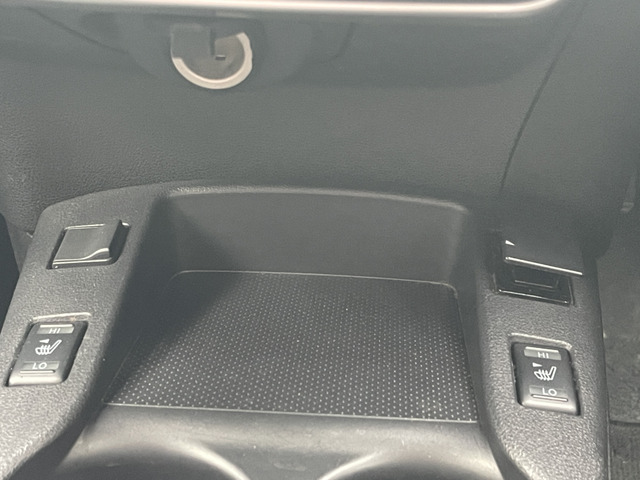 ���^�]�ȁE����ȃV�[�g�q�[�^�[�t���Ŕ����������ł����S�􂨌���������!!���₢���킹��TEL06-6430-1230 E-mail cars_genesis2007@yahoo.co.jp�܂�!!��