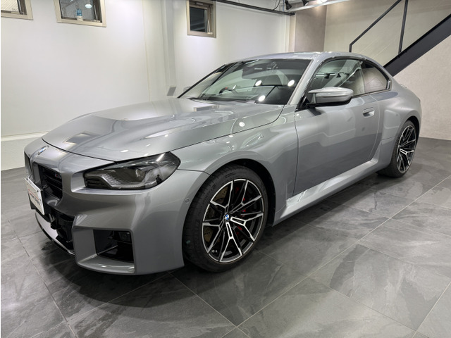 �h���C�r���O�A�V�X�g�ɂ́A�N���[�Y�R���g���[���A���[���f�B�p�[�`���[�E�H�[�j���O�A���[���`�F���W�E�H�[�j���O�A�Փˉ���E��Q�y���u���[�L�A�O�Ԑڋߌx���@�\�A��ԏՓˌx���@�\���������܂��B