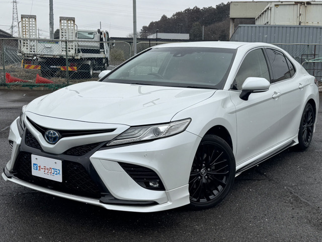 カムリ2.5 WS ブラック エディション