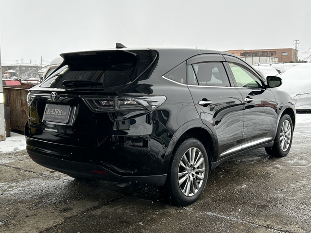 �y�x�����z���i�X�z���Ԃ������������܂��āA���ɗL�������܂��B�݌Ɏԗ��ɂȂ�܂��̂ŁA���񂲓s���̋X�������ɁA���ɗ��ĉ������B���X�\��������ƁA���ē����X���[�Y�ł��B