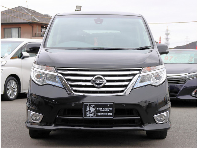 セレナ2.0 ハイウェイスター S-HYBRID アドバンスドセーフティパッケージ