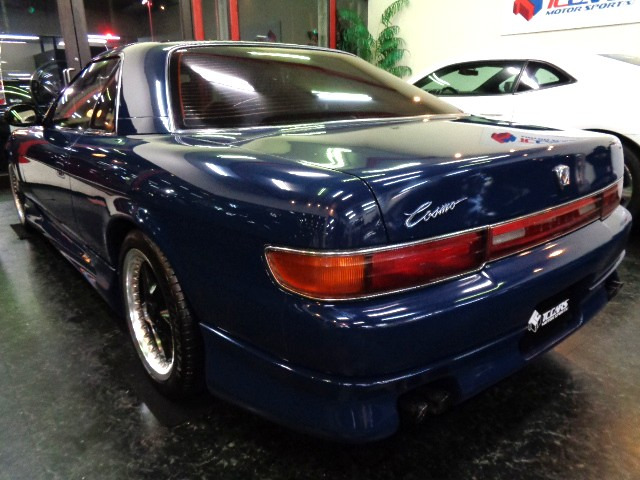 �_�[�N�u���[�J���[�t���G�A��&�z���C�g�x�[�W�����U�[�E�b�h�C���e���A&���U�[�p���[�V�[�g&�N���[�Y�R���g���[��&�^�[�{�^�C�}�[�������[���Ԃł�