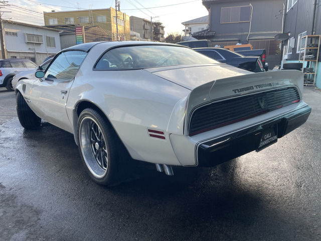 少しでもご予算を削りたい遠方のお客様には、ご自身での引き取り、予備検査渡し、当社名義渡し、納車のみ等可能です。お気軽にご相談ください。