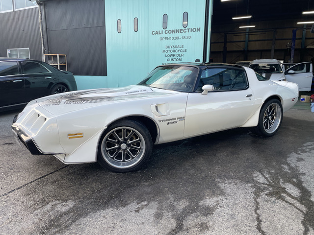 車は機械ですが、きちんとメンテナンスしてある車はまだまだ乗れます。そんなお車を当店は支払総額10〜30万円程の価格を中心に取り揃えてます。事故歴、修復歴、メーター改ざん歴のある車両は原則仕入れません。