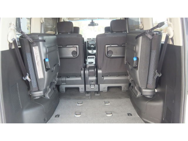 ���X�͏펞�A�����������I�Ԃ�25��ȏ����葵���Ă���܂��B�l�C�̃~�j�o���E�R���p�N�g�J�[�E�y�����Ԃ܂ŉ��ł����C����������!