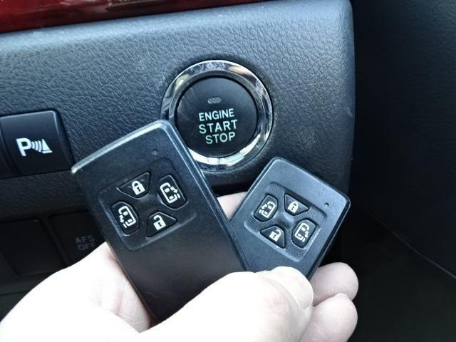 �I�[�N�V������ꂩ��T�r��K�^�c�L�Ȃǖ������x�̗ǂ����Ԃ����I�d���ꂵ�Ă���܂�!!