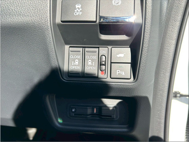 �����p���[�X���C�h�A�^�]�ȑ��V�[�g�q�[�^�[�t����