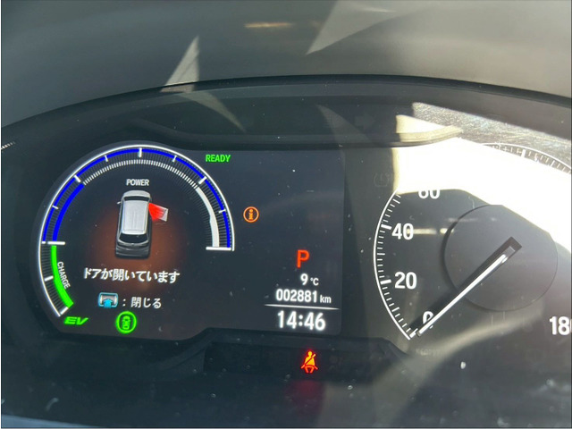 �p�l����