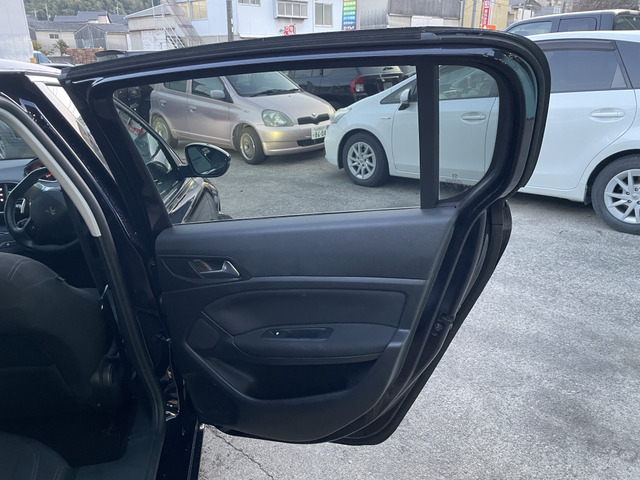 �_�񏑂̂����̓��[����FAX�݂̂ł��\�ł��BTEL�ɂČ��Ԃ��m�F���Ȃ���̂�������A�C�ɂȂ�ӏ��̎ʃ����M�������Ή��ł��܂��̂ŁA���C�y�ɂ��\���t�����������B