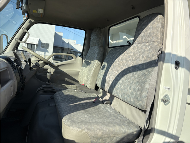 4000cc 2t 2�g�� 2t�_���v �[�_���v �p���[�E�C���h�E 5�� 5MT ���s64200K �V���a ���O���d�グ�ς� �ύ�2000Kg