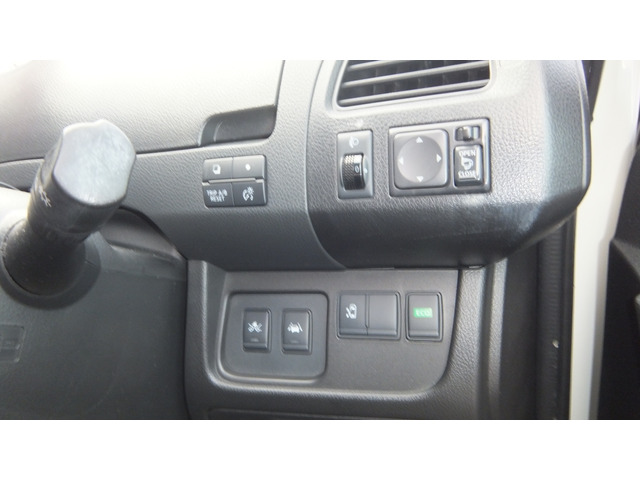 ���̂�̏�Ȃǂŋ}篂��Ԃ��K�v�ɂȂ����ۂɂ����X�ɂ����k���������B�[�Ԃ܂ł̊ԁA��Ԃ𖳗��ł��p�ӂł��܂�������A�����p���������B