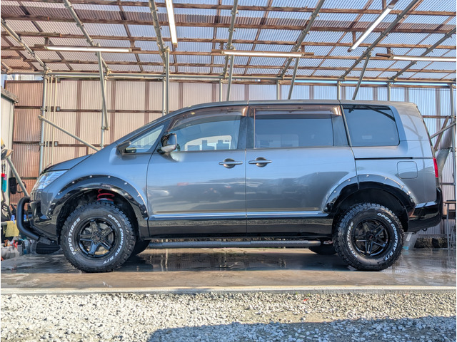 ���t�g�A�b�v&��a�^�C���ŃT�C�h�V���G�b�g�����I�Ɏd�オ���Ă܂��B�_�[�N�n�̃{�f�B�[�J���[�Ȃ����Ƀ��C���h�Ȉ�ۂɁ�