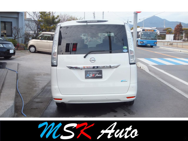 �����S��������!���X�ł͑��z�\����O�ꂵ�Ă���܂��B�����ԐŁE�o�^��p�E�����ӕی��Ȃǂ̕K�v�ȏ��o��S�Ċ܂܂ꂽ���z��\�����Ă���܂��B