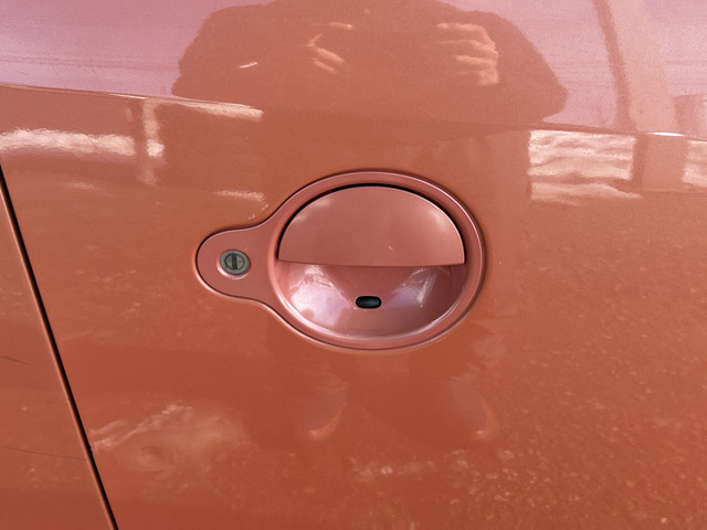 �y�x�����z���i�X�z���Ԃ������������܂��āA���ɗL�������܂��B�݌Ɏԗ��ɂȂ�܂��̂ŁA���񂲓s���̋X�������ɁA���ɗ��ĉ������B���X�\��������ƁA���ē����X���[�Y�ł��B