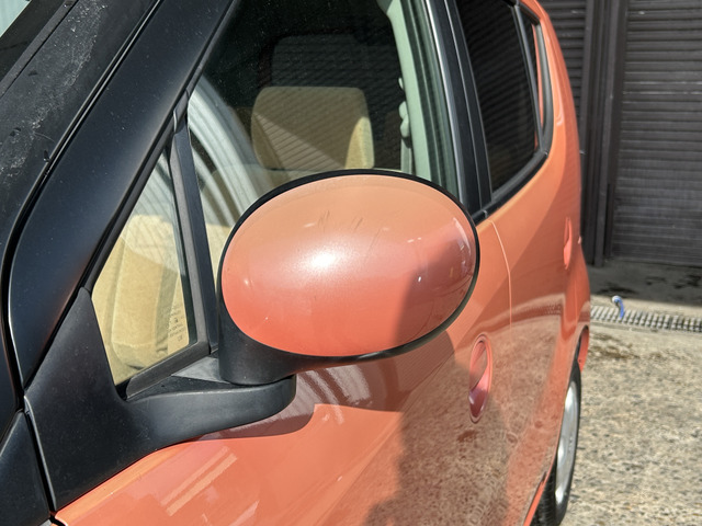 �y�x�����z���i�X�z���Ԃ������������܂��āA���ɗL�������܂��B�݌Ɏԗ��ɂȂ�܂��̂ŁA���񂲓s���̋X�������ɁA���ɗ��ĉ������B���X�\��������ƁA���ē����X���[�Y�ł��B