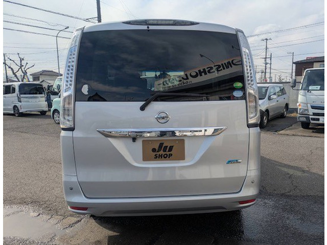 セレナ2.0 20X S-HYBRID