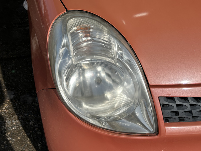 �y�x�����z���i�X�z���Ԃ������������܂��āA���ɗL�������܂��B�݌Ɏԗ��ɂȂ�܂��̂ŁA���񂲓s���̋X�������ɁA���ɗ��ĉ������B���X�\��������ƁA���ē����X���[�Y�ł��B