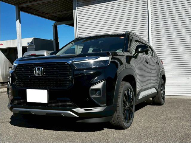 �S��&times;�S��&times;�S��mm 4325&times;1790&times;1650�ƂȂ��Ă���܂�!