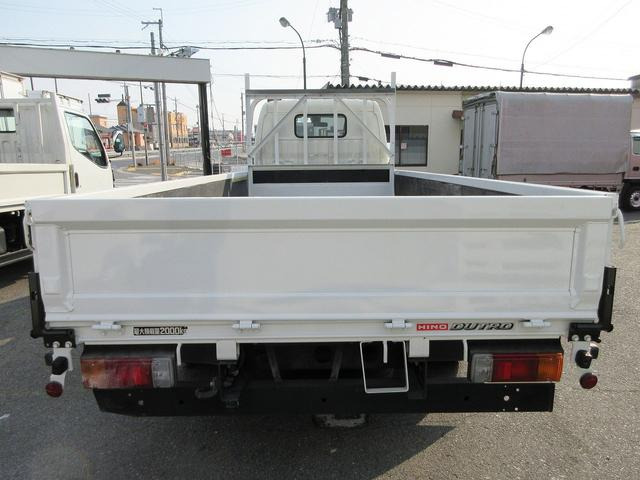 ���q���d��4,795kg