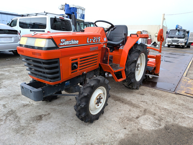 クボタトラクタ