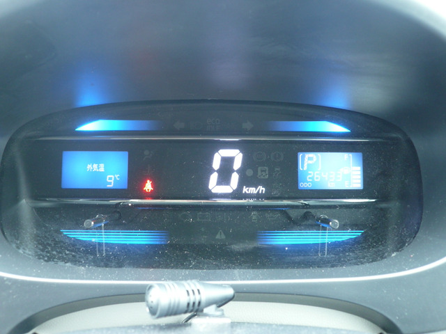 �G�R�h���C�u�A�V�X�g�Ɩ��t�����[�^�[���R��̂����^�]������Ƙg�̐F���`�΂ɕς��܂�&Sigma;(�K�D�K)