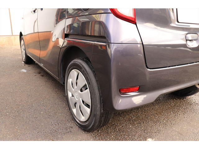 �����A�h�A�̓p���[�X���C�h�h�A�ŊJ���ߊȒP�ł��B