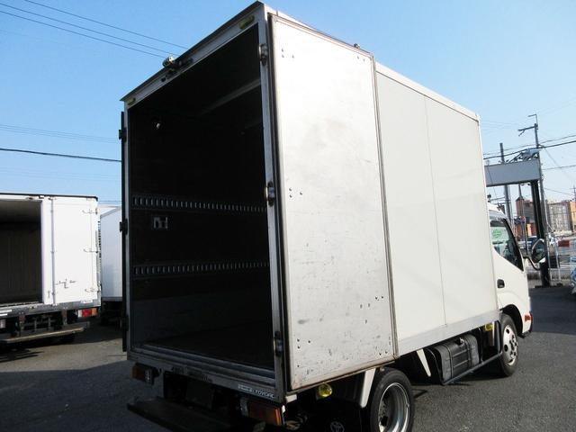 �p�l���o��