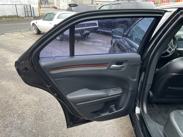 �_�񏑂̂����̓��[����FAX�݂̂ł��\�ł��BTEL�ɂČ��Ԃ��m�F���Ȃ���̂�������A�C�ɂȂ�ӏ��̎ʃ����M�������Ή��ł��܂��̂ŁA���C�y�ɂ��\���t�����������B