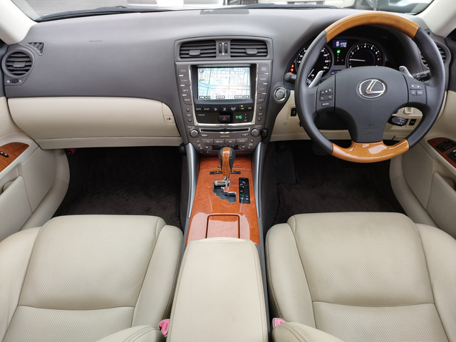 �y�K���X����̕i���z ���Ђ̓W���ԗ��ɂ�AIS�Ӓ菑���I�[�g�I�[�N�V�������̍���\��ςݍ���ł��܂��B�v���C�X�{�[�h�̋��z�͏��o��݂̂��x�������z�B�i�������i���S���͈ꌩ�ɔ@�����B��ڗđR�ł��B