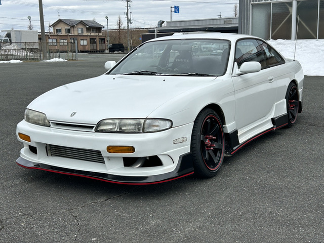 HKS�ԍ����A�j�X��LSD�A�����I�t�}�t���[�ABRIDE�Z�~�o�P�A18�C���`�A���~