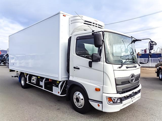 最大積載量2800kg