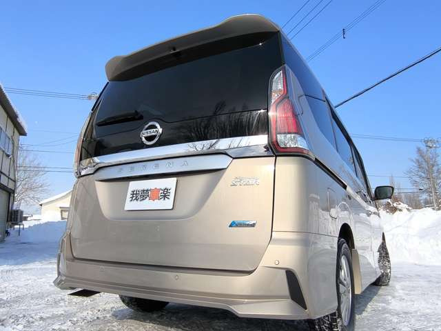 セレナ2.0 ハイウェイスター 4WD